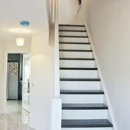 Your Perfect Home Away From Home Cork Kültér fotó